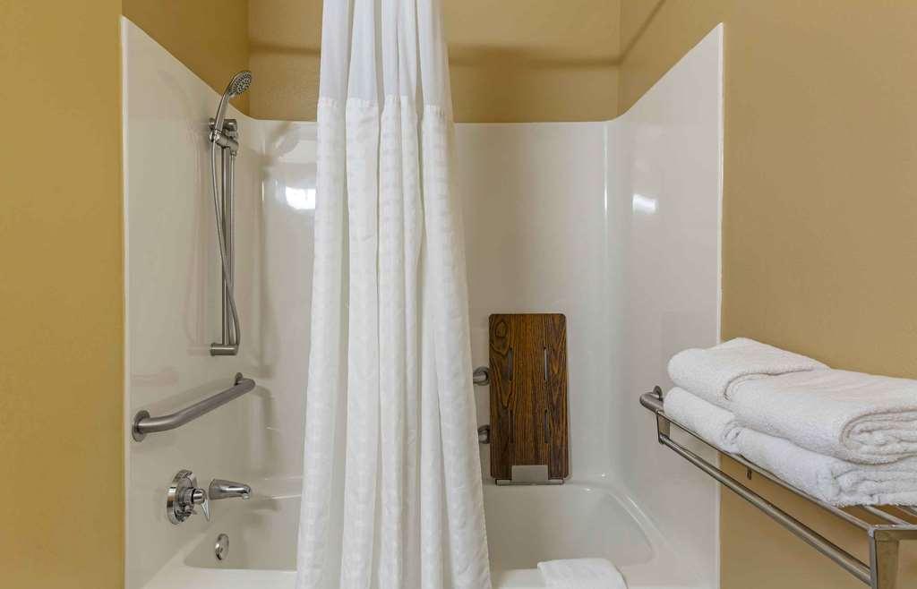 Extended Stay America Suites - Hartford - Farmington Room photo